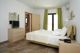 Karpathos hotels: Karpathos accommodation on Karpathos island, Greece