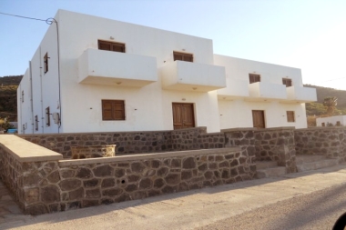 Nisyros hotels: Nisyros accommodation on Nissiros island, Greece